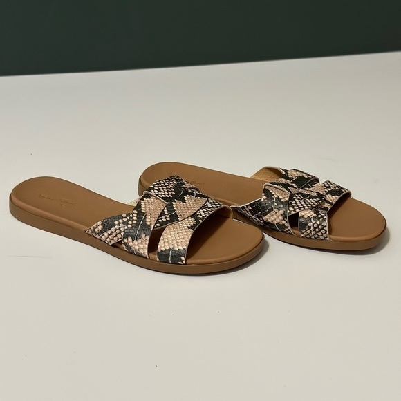 Universal Thread Snake Print Slide Sandals Size: 5.5 - Picture 2 of 5